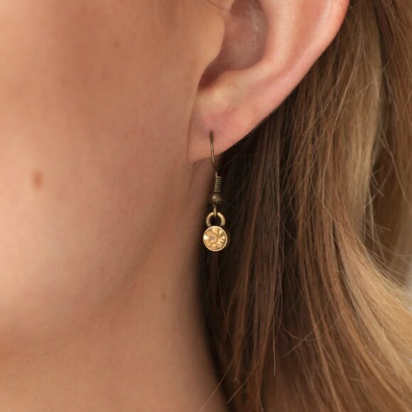 Paparazzi Jewelry - Save The MONEY Trees - Brass Necklace - Vintage - Picture 6 of 6